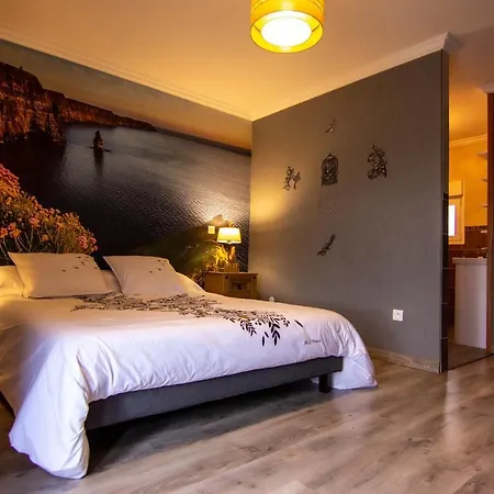 Affittacamere Les Escargots Du Mont 3*