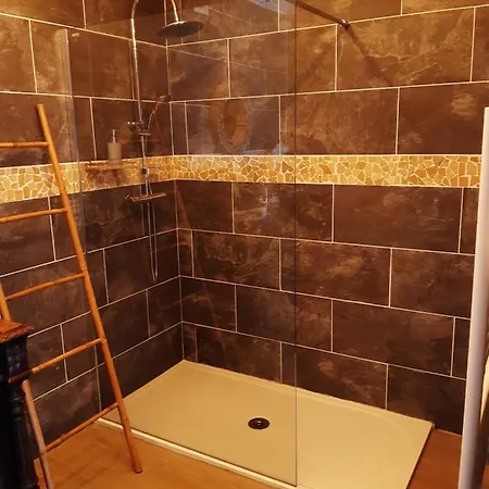 Les Escargots Du Mont 3* Tanis