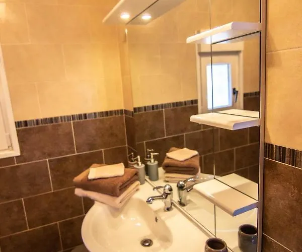 Les Escargots Du Mont 3* Tanis